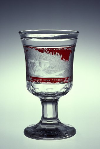 Fig. 3: Goblet, H. 15.7 cm. The Corning Museum of Glass (No. 55.4.60)